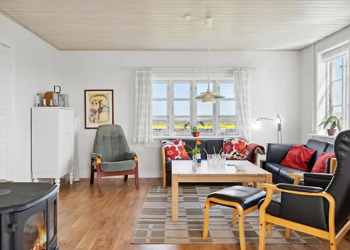 Holiday home Store - 700m From The Sea By Interhome *